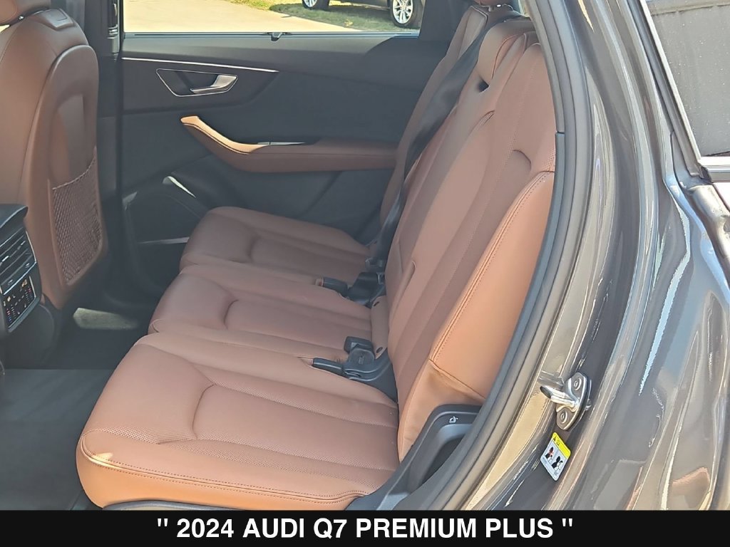 Used 2024 Audi Q7 2.0T Premium Plus AWD/4WD image 16
