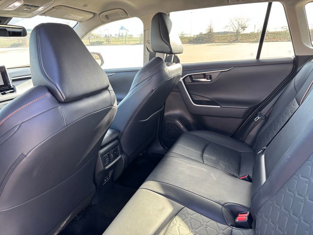 Used 2024 Toyota RAV4 Adventure image 13