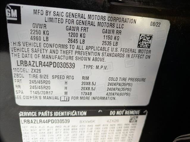 Used 2023 Buick Envision Preferred image 23