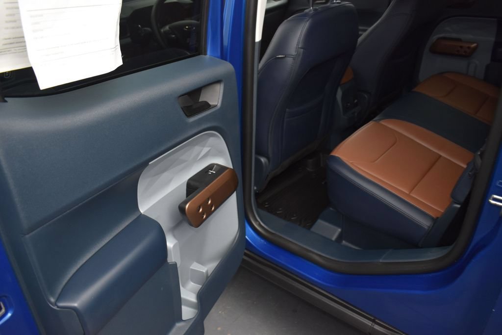 Certified 2024 Ford Maverick Lariat FWD image 19