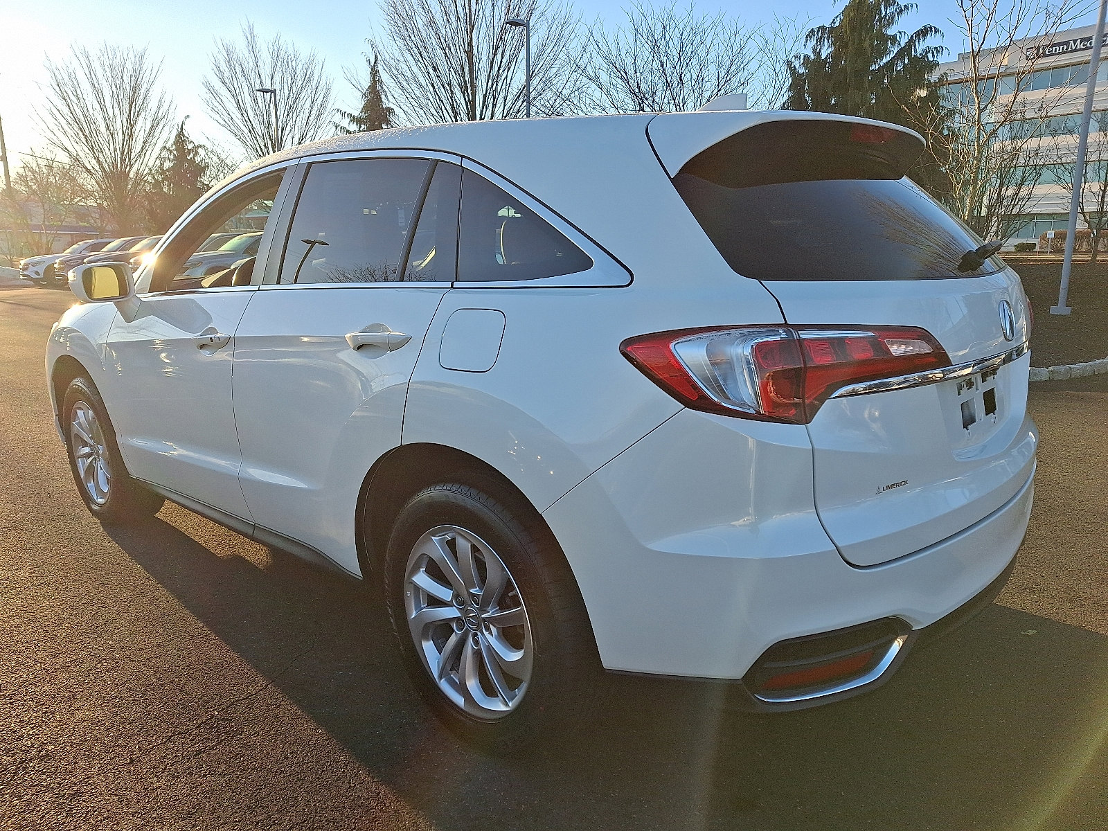 Used 2018 Acura RDX AWD image 4