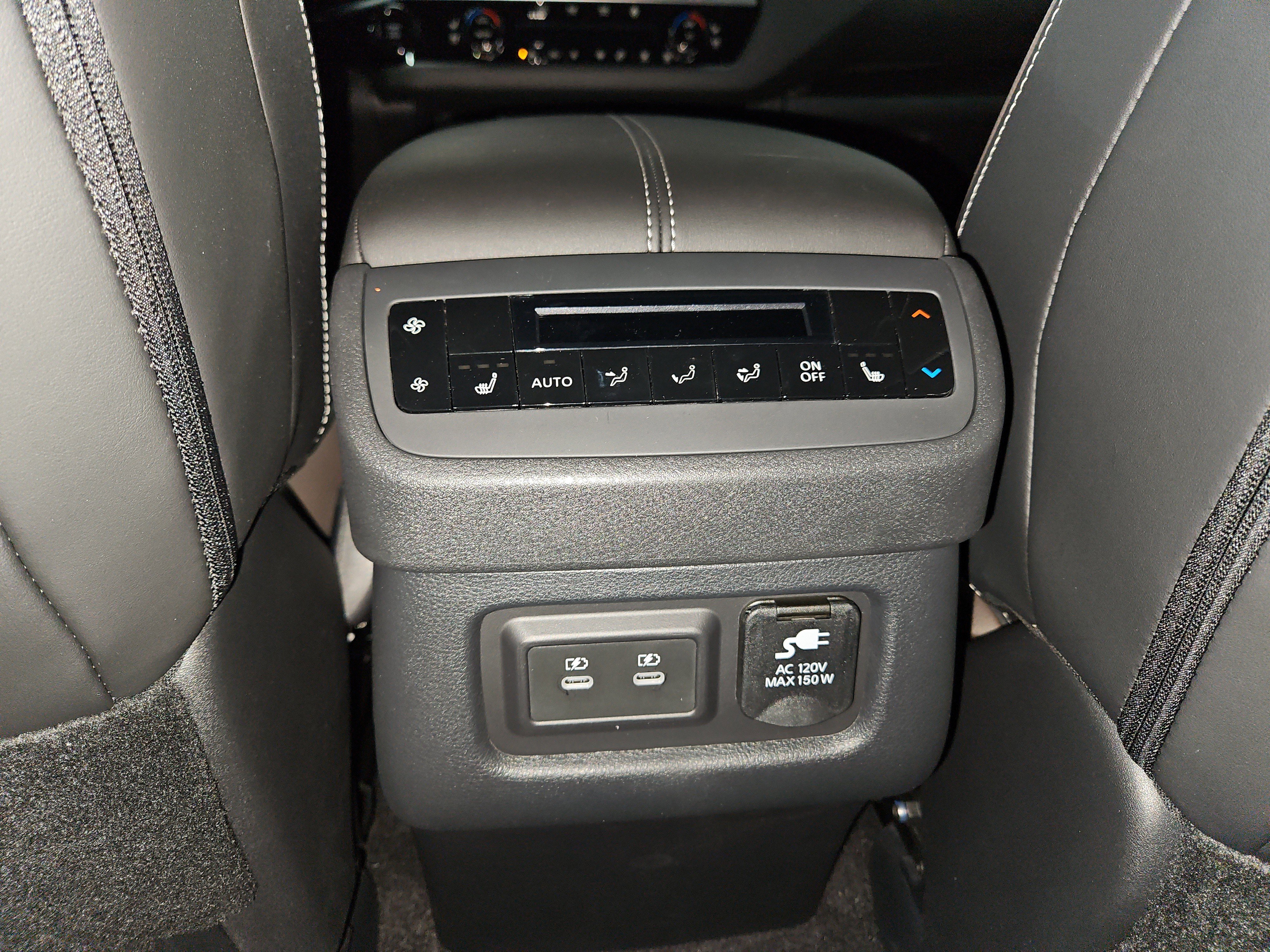 New 2026 Nissan Pathfinder Platinum w/ Cargo Package AWD/4WD image 22