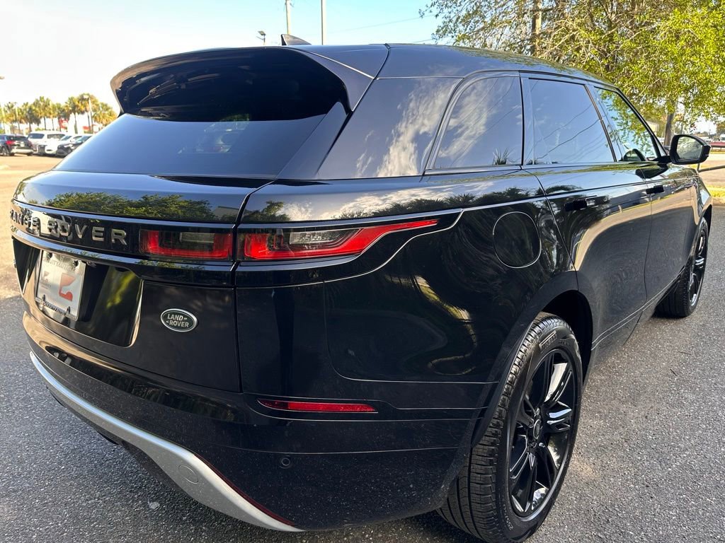 Used 2023 Land Rover Range Rover Velar R-Dynamic S AWD/4WD image 8