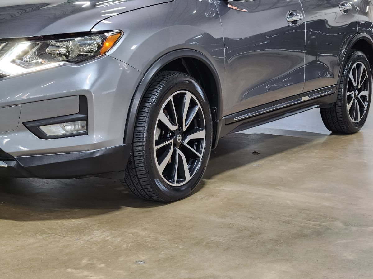 Used 2020 Nissan Rogue SL AWD/4WD image 17
