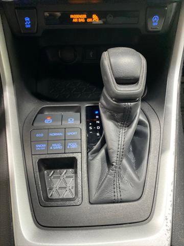 Certified 2022 Toyota RAV4 XLE AWD/4WD image 27