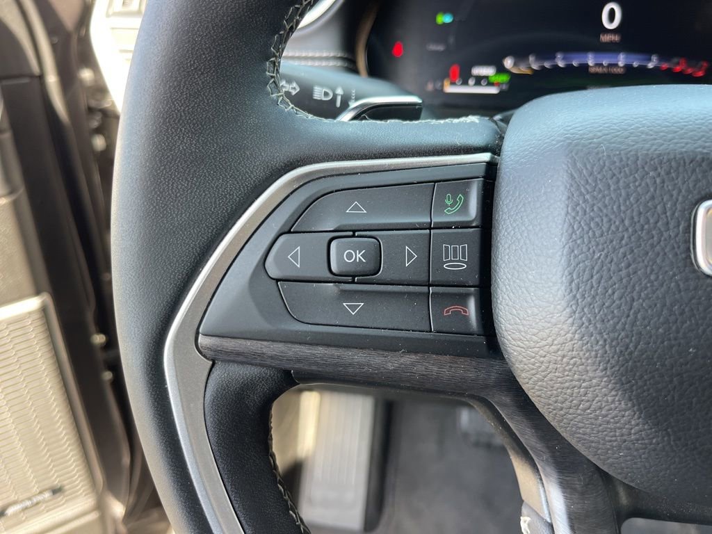 Used 2024 Jeep Grand Cherokee Limited 4xe image 18