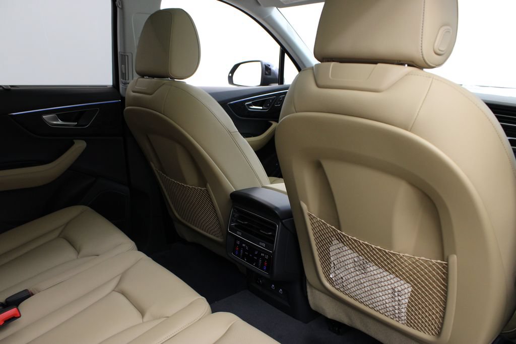 New 2026 Audi Q7 Premium Plus AWD/4WD image 22