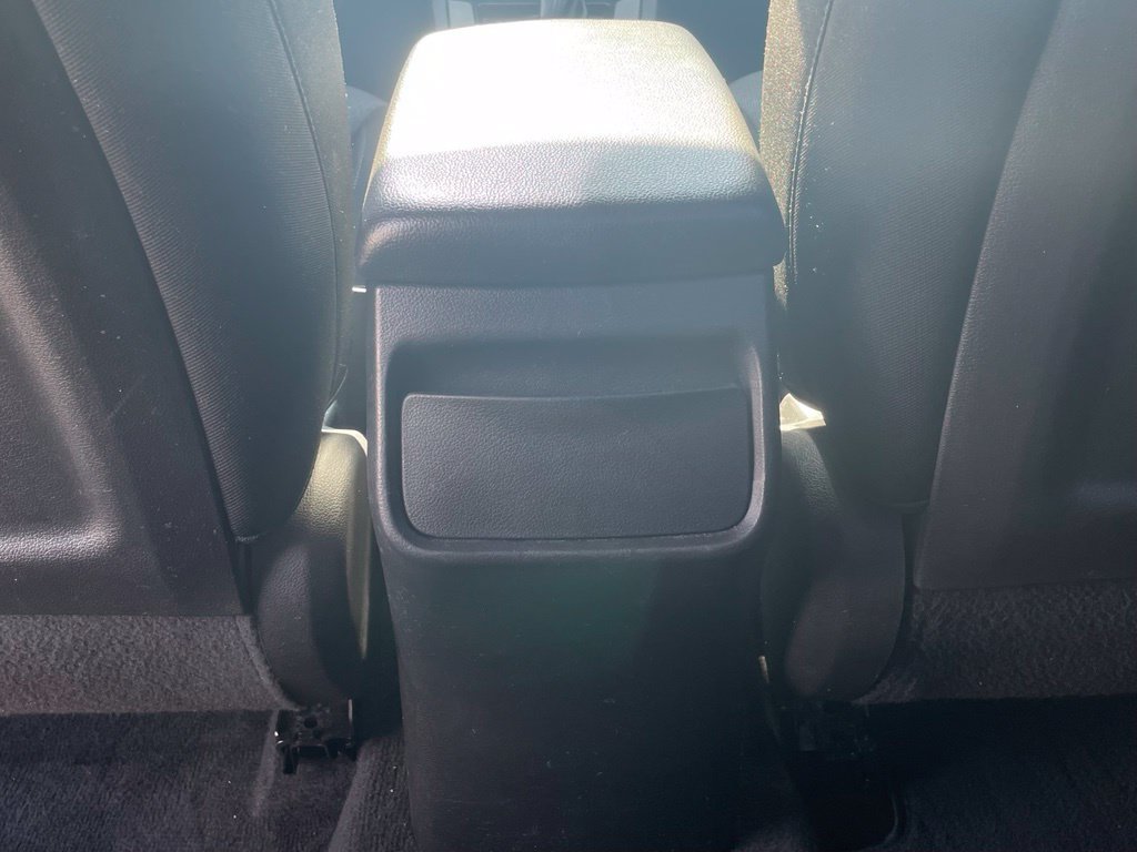Used 2018 Hyundai Elantra SEL FWD image 29