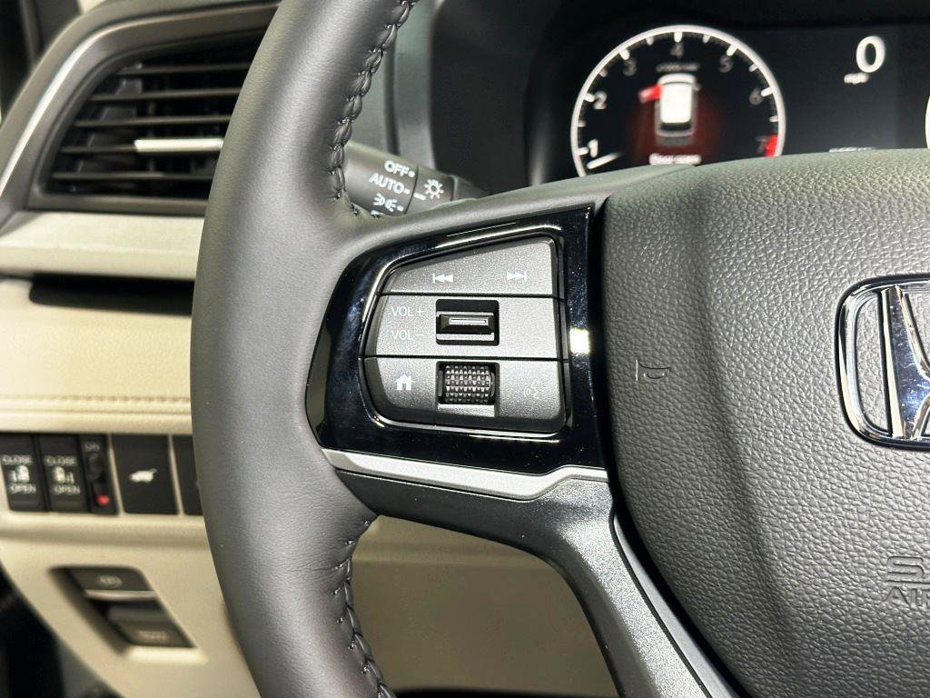 New 2026 Honda Odyssey EX-L image 16