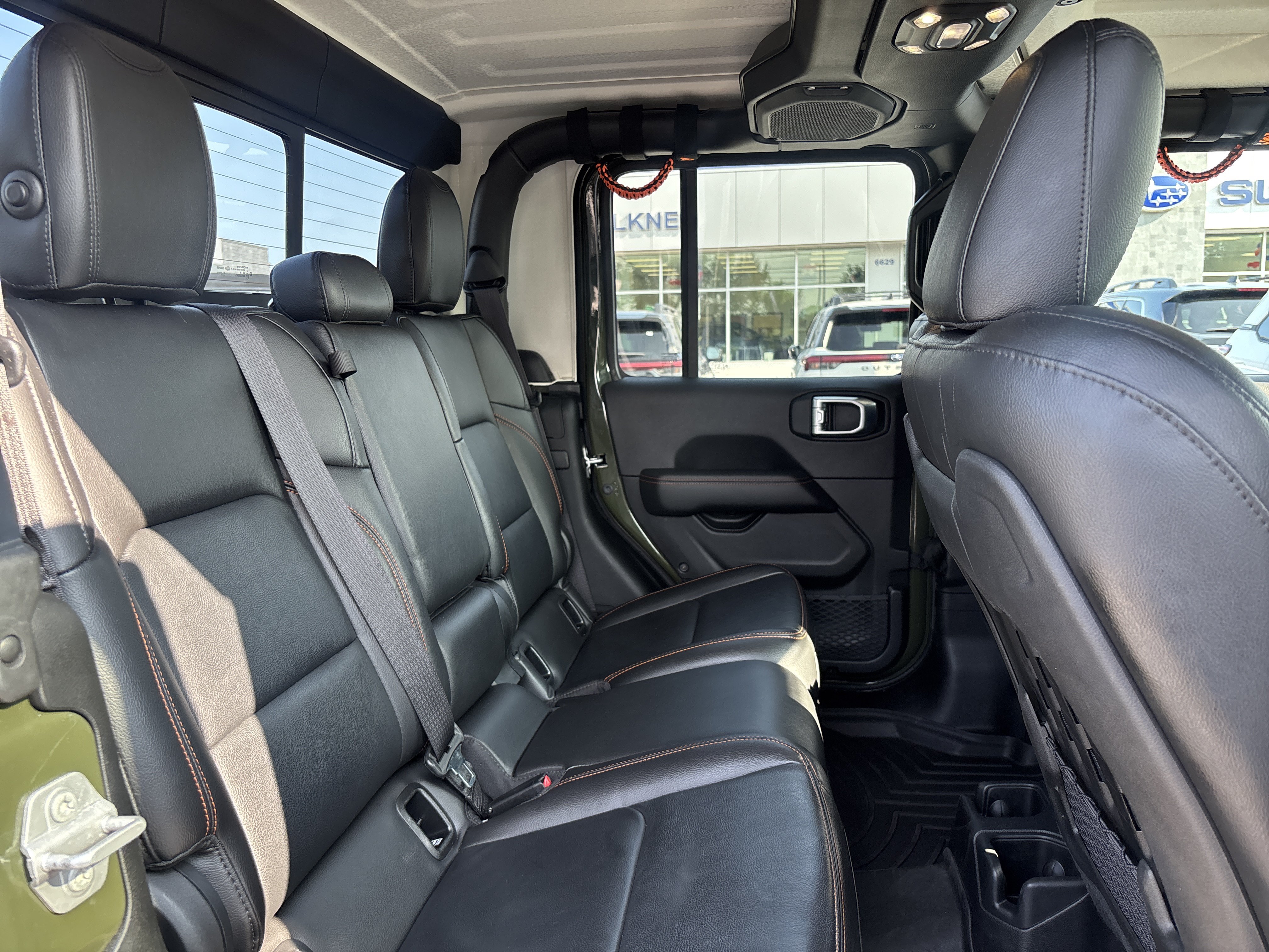 Used 2022 Jeep Gladiator Mojave w/ Cold Weather Group AWD/4WD image 27