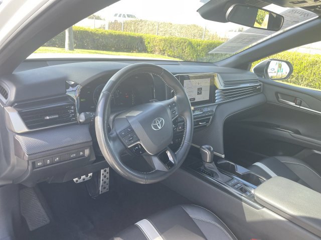 Used 2025 Toyota Camry SE FWD image 10