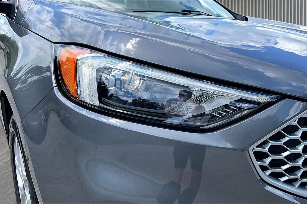 Used 2023 Ford Edge SEL AWD/4WD image 30