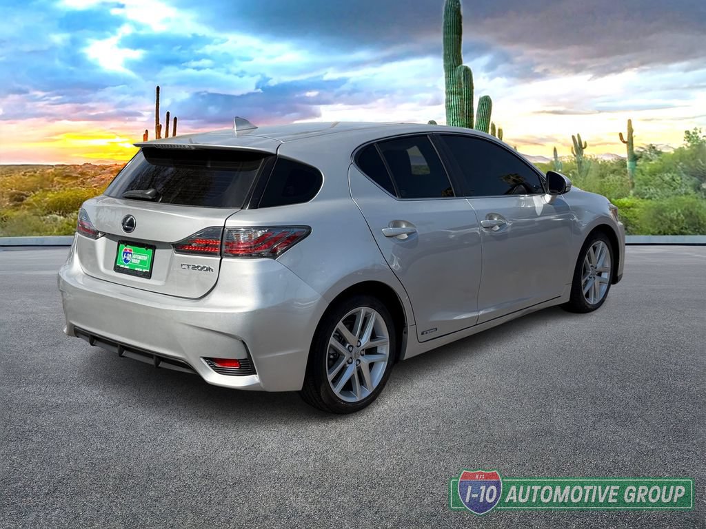 Used 2015 Lexus CT 200h w/ Navigation Package FWD image 9