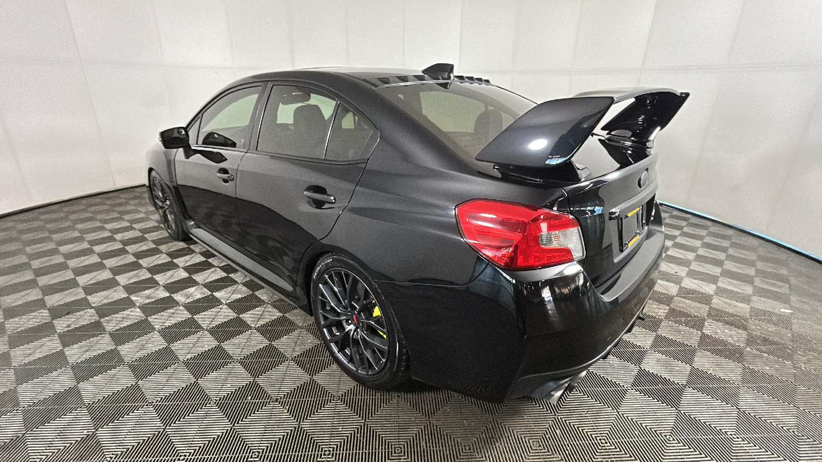 Used 2018 Subaru WRX STI w/ Popular Package #1 AWD/4WD image 5