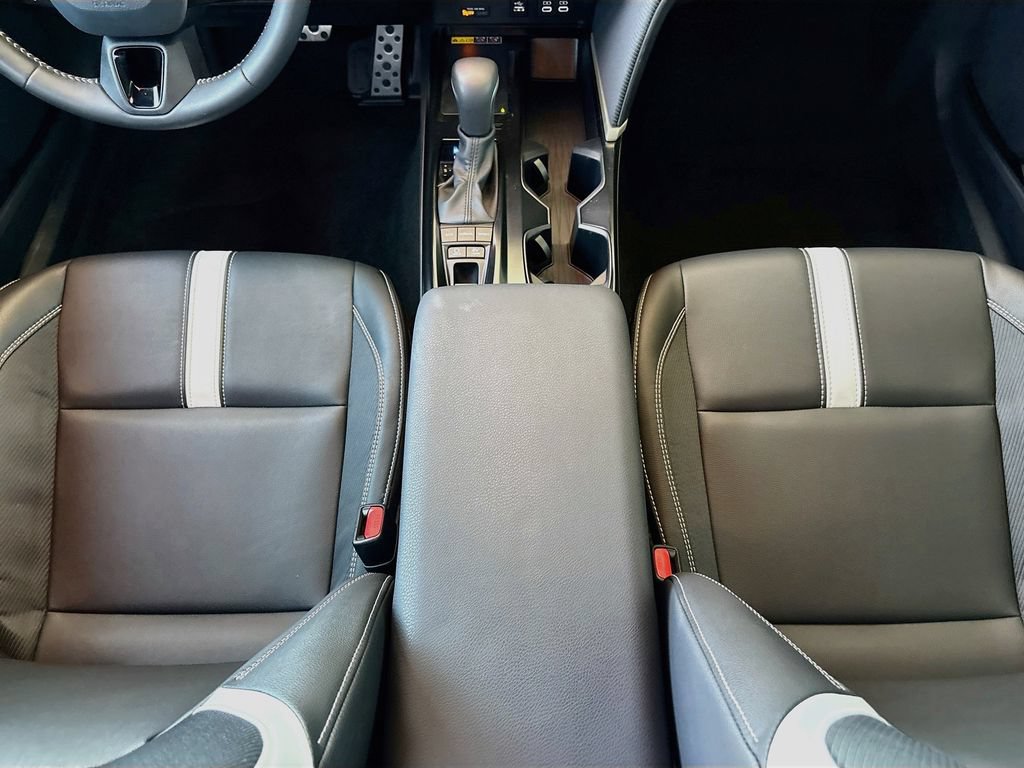 Used 2026 Toyota Camry SE FWD image 16