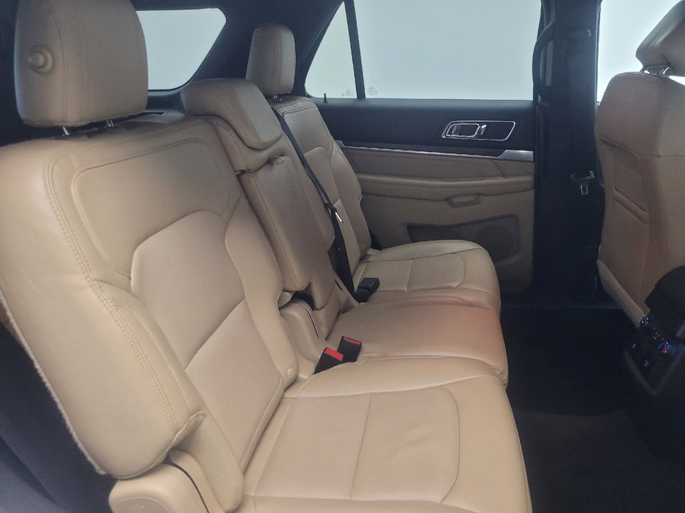 Used 2017 Ford Explorer Limited AWD/4WD image 19