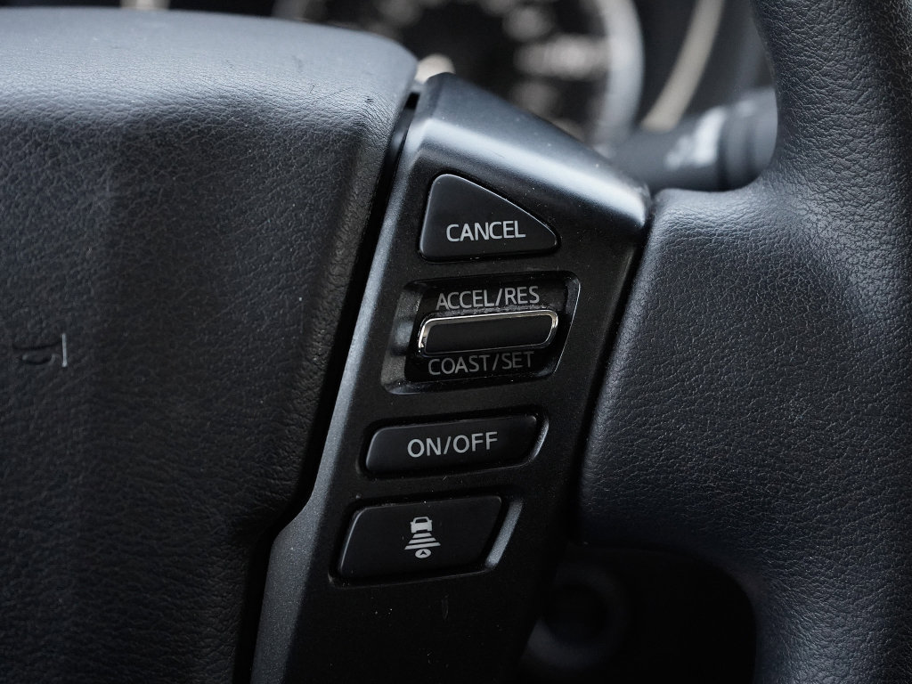 Used 2024 Nissan Frontier S w/ Technology Package AWD/4WD image 18