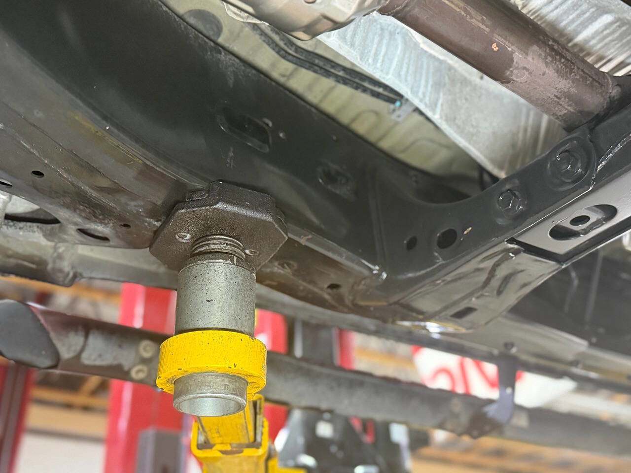 Used 2018 Toyota Tundra Limited w/ Limited Premium Package image 29