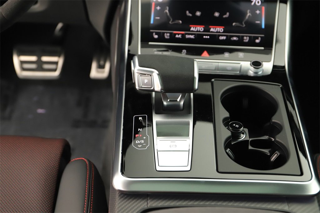 New 2026 Audi RS Q8 performance image 21