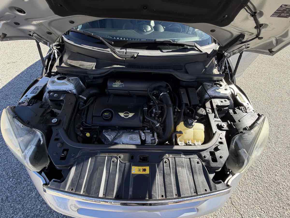 Used 2014 MINI Cooper Countryman S FWD image 17