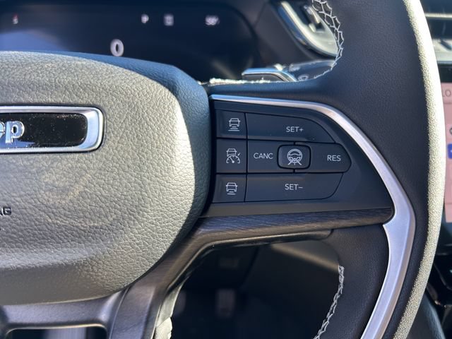 New 2026 Jeep Grand Cherokee Altitude AWD/4WD image 27