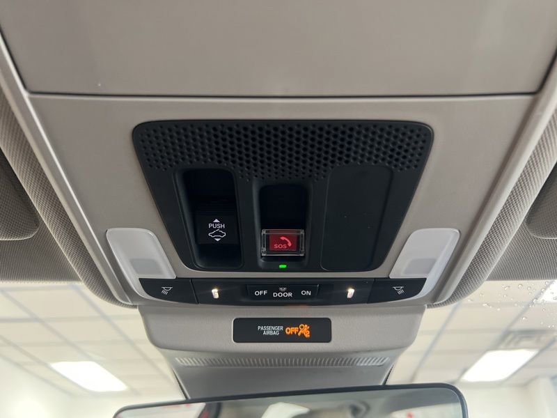 Used 2023 Honda Accord Touring image 29