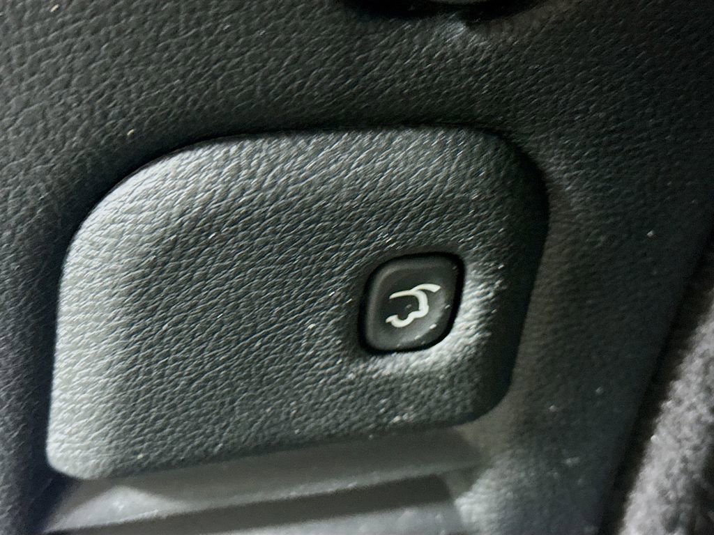 Used 2018 Dodge Durango Citadel w/ Quick Order Package 22P image 32