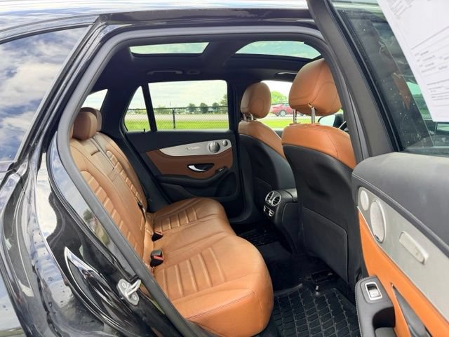 Used 2019 Mercedes-Benz GLC 43 AMG 4MATIC image 9