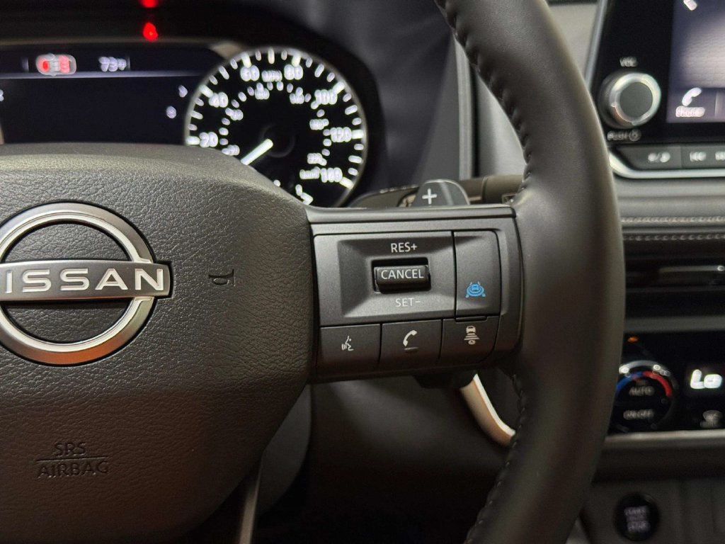 Certified 2026 Nissan Rogue SV AWD/4WD image 16