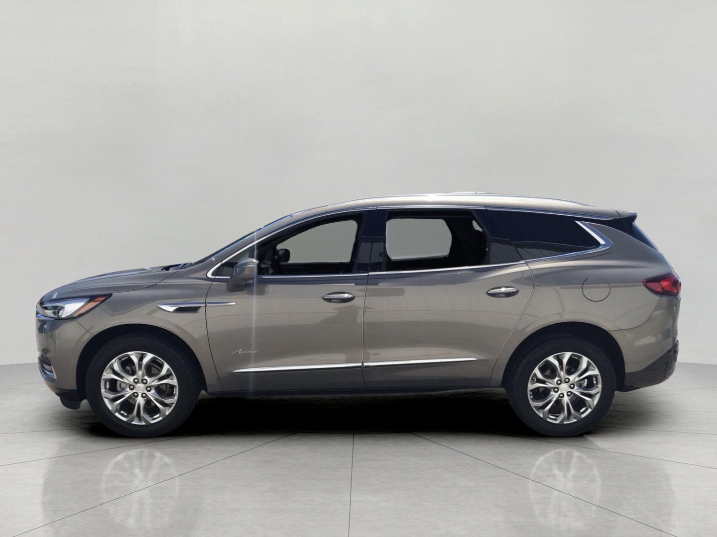 Certified 2018 Buick Enclave Avenir w/ Avenir Technology Package FWD image 9