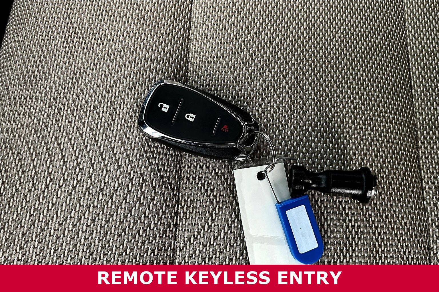 Used 2023 Chevrolet Traverse LS image 37