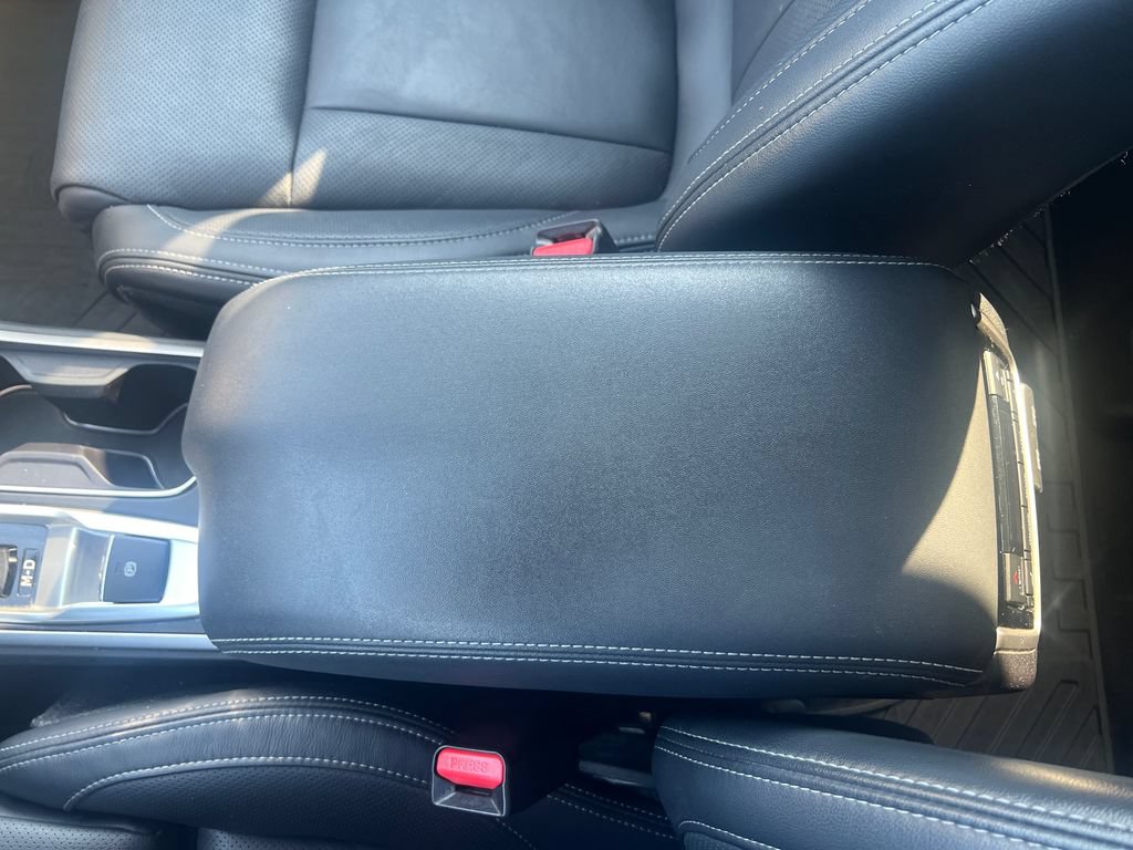 Used 2021 Subaru Ascent Limited AWD/4WD image 18