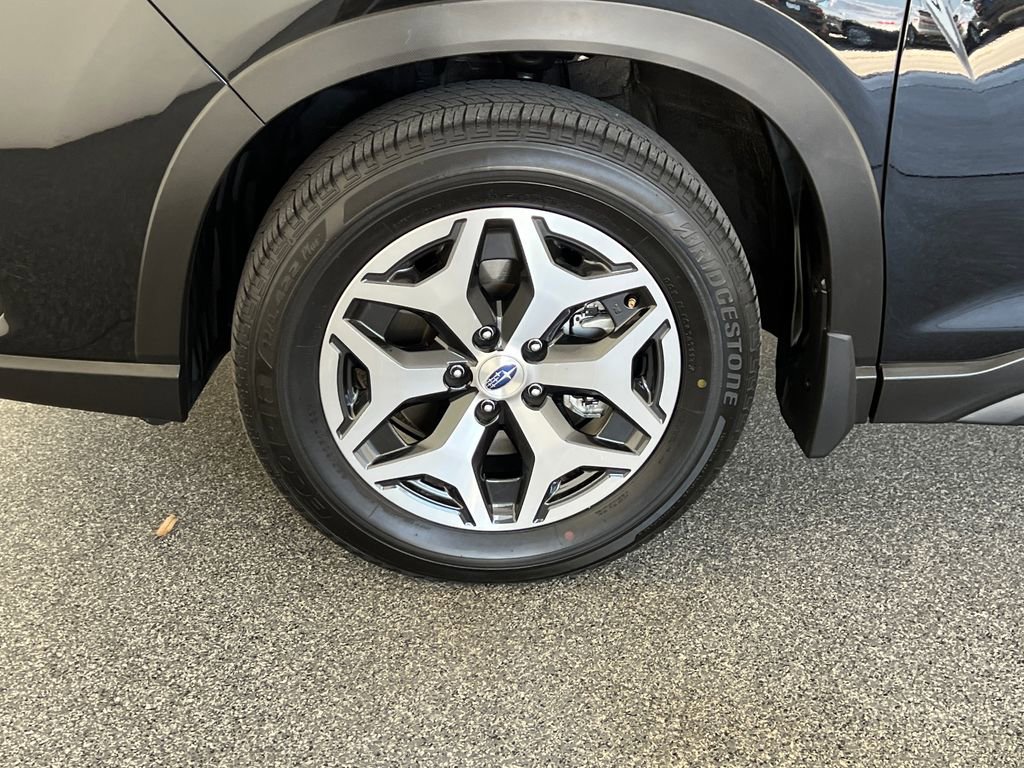 Used 2024 Subaru Forester Premium AWD/4WD image 28