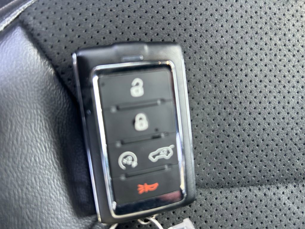 Certified 2023 Jeep Grand Cherokee Altitude image 34