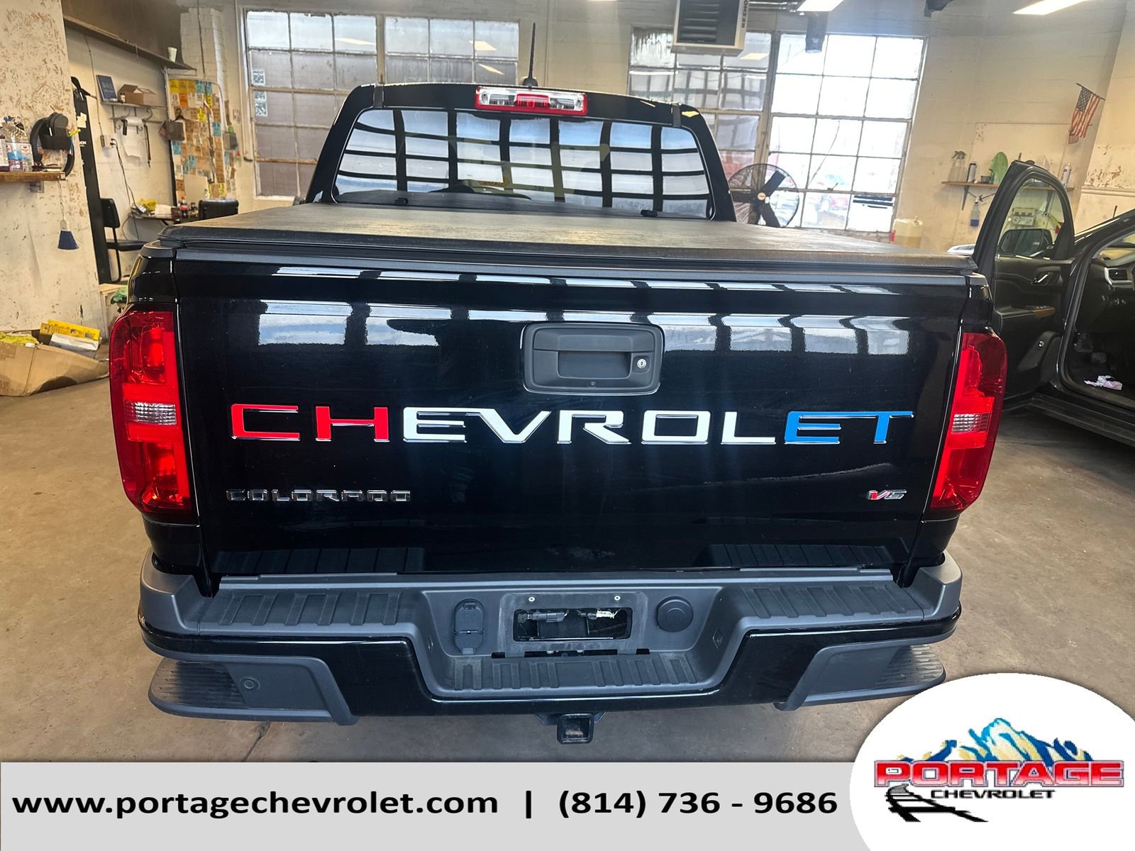 Used 2022 Chevrolet Colorado LT AWD/4WD image 3