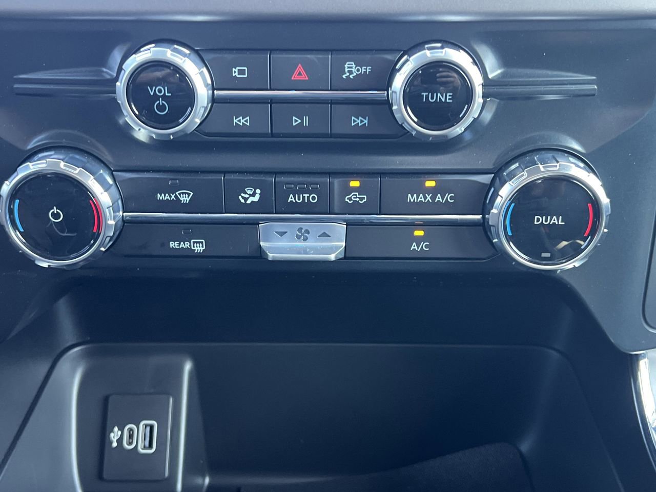 New 2025 Ford F150 XLT w/ Equipment Group 301A Standard AWD/4WD image 6