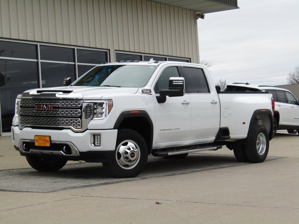 Used 2023 GMC Sierra 3500 Denali w/ Denali Ultimate Package image 12