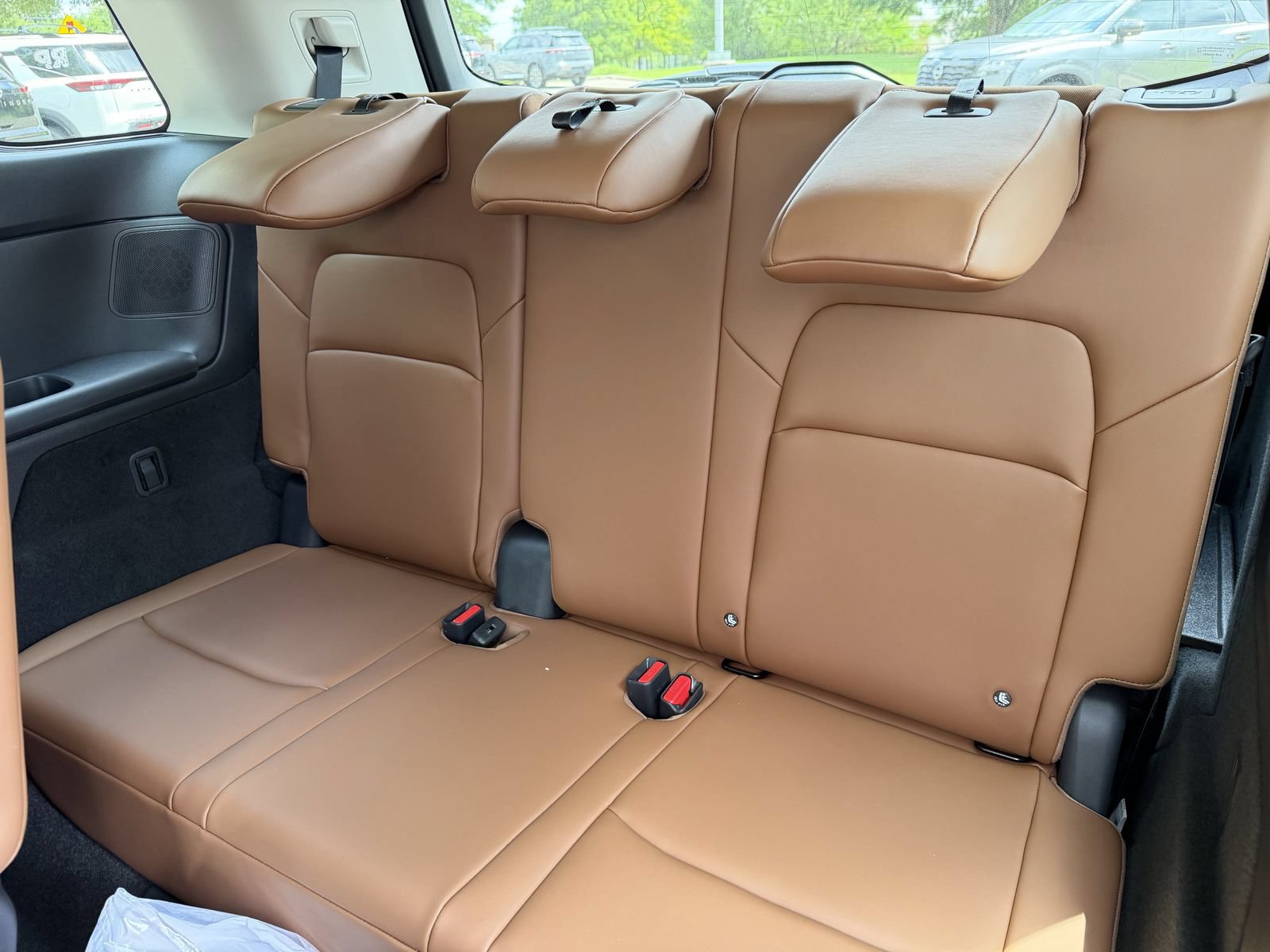 New 2026 Nissan Pathfinder Platinum FWD image 27