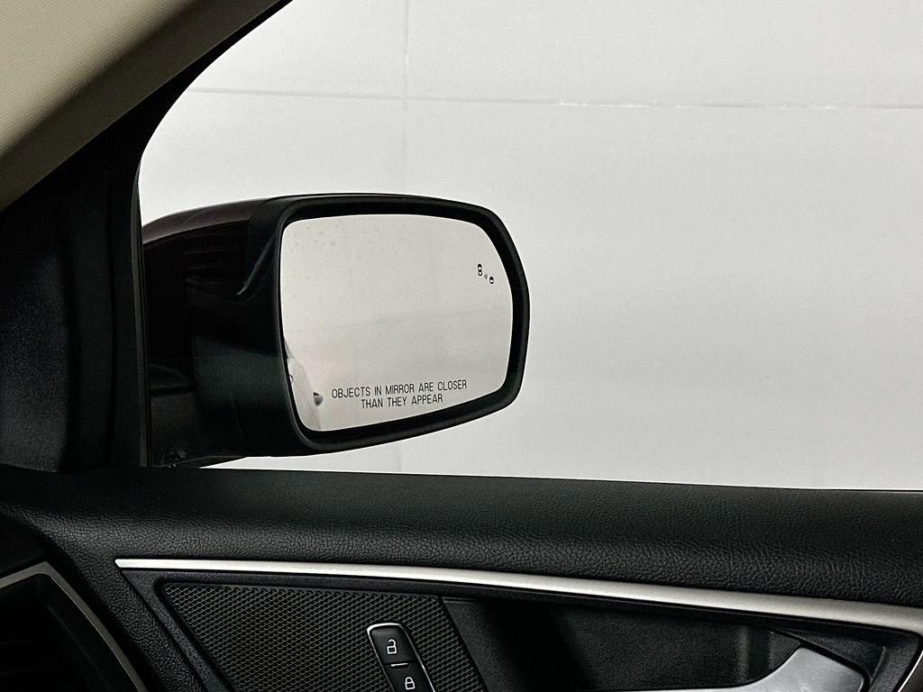 Used 2023 Ford Edge SEL w/ Convenience Package image 24