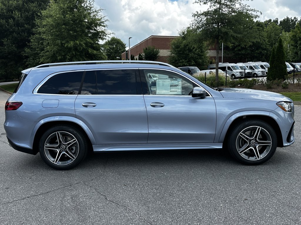 New 2026 Mercedes-Benz GLS 450 4MATIC image 9
