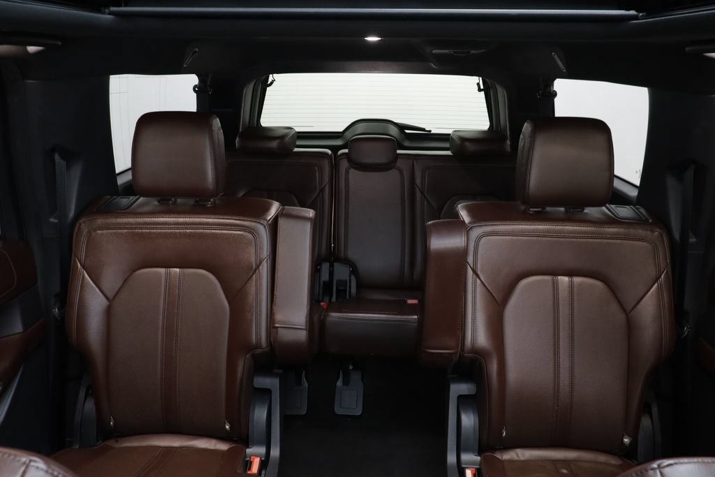 Used 2023 Ford Expedition Max Limited AWD/4WD image 15