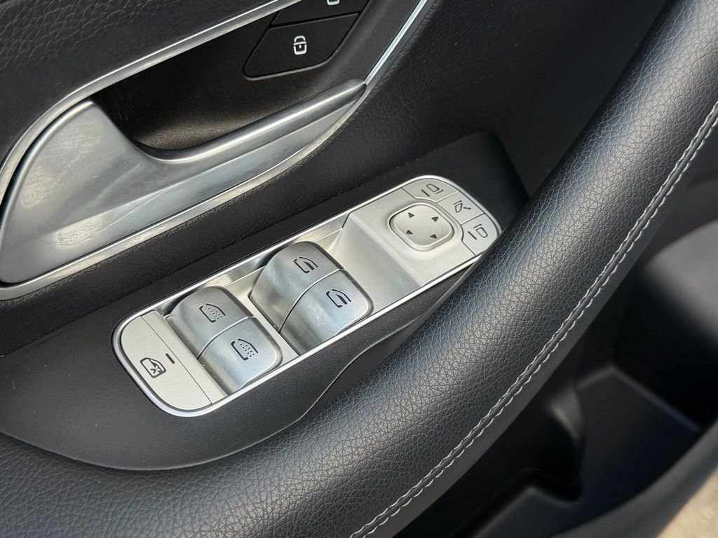 Used 2021 Mercedes-Benz GLS 450 4MATIC image 15