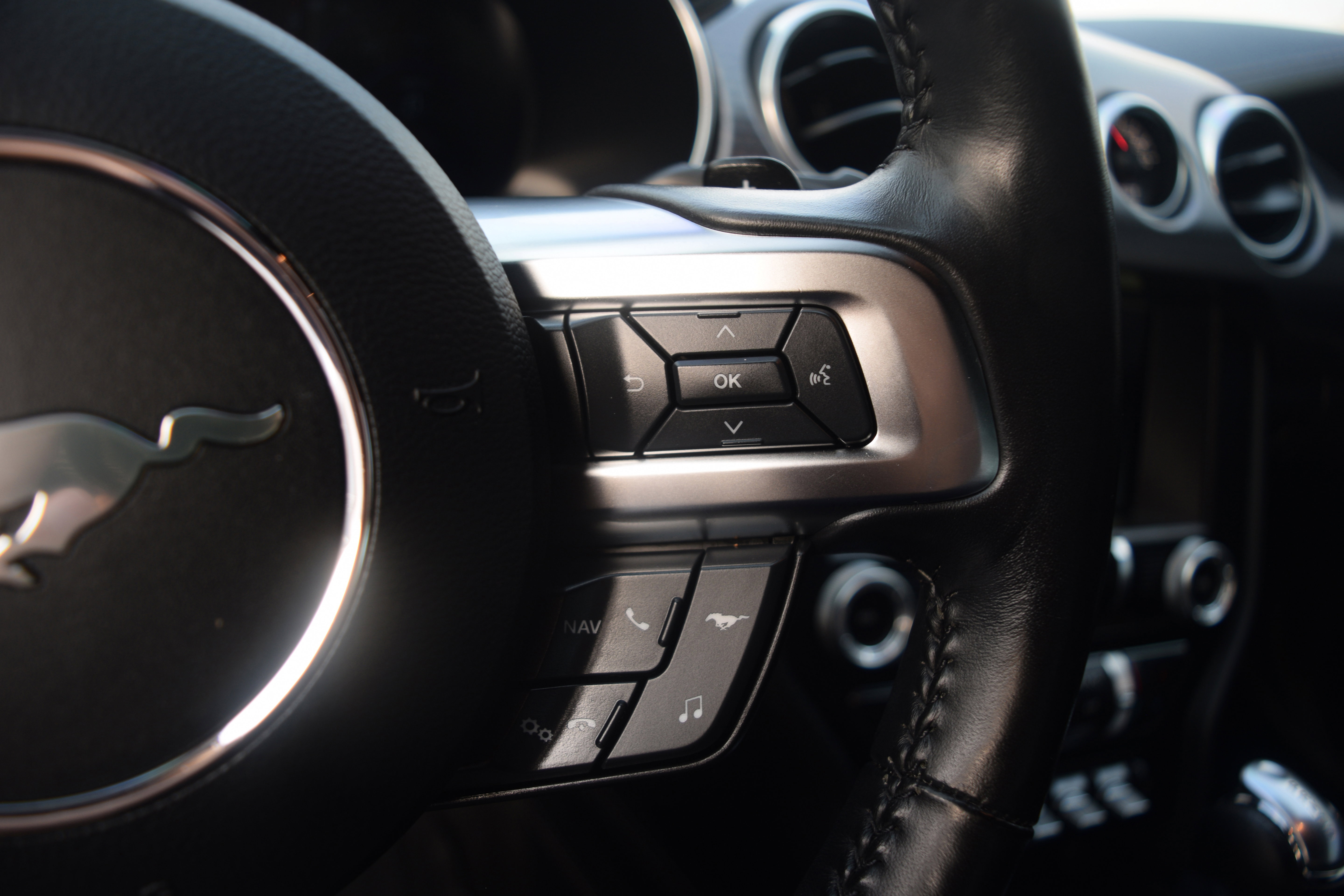 Used 2019 Ford Mustang GT Premium w/ GT Performance Package image 5