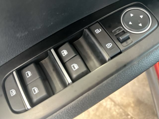 Certified 2023 Kia Soul LX w/ LX Technology Package FWD image 17