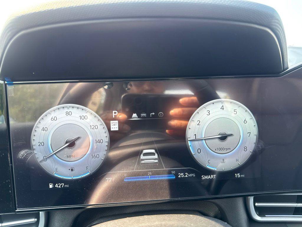 New 2026 Hyundai Elantra Limited FWD image 13