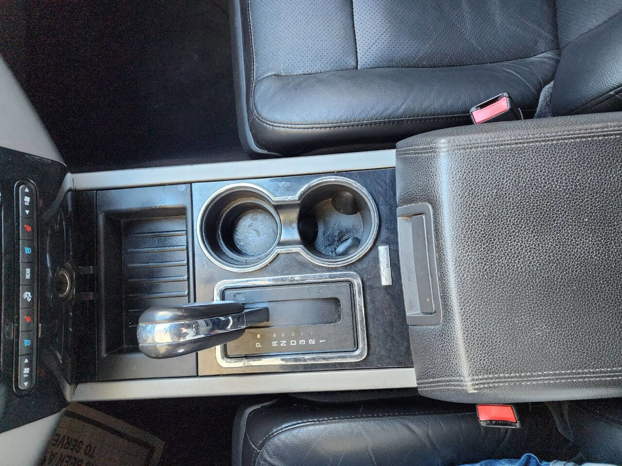 Used 2013 Ford Expedition Limited image 17