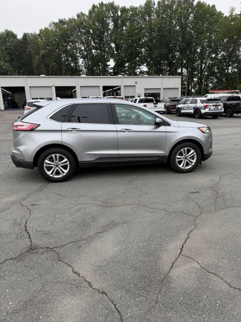 Used 2020 Ford Edge SEL w/ Convenience Package FWD image 5