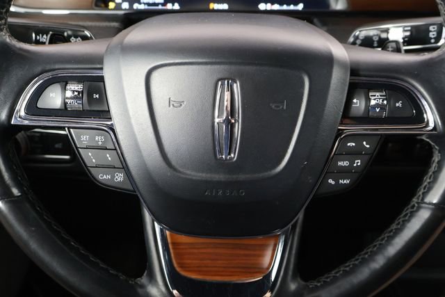 Used 2019 Lincoln Navigator L Reserve image 32
