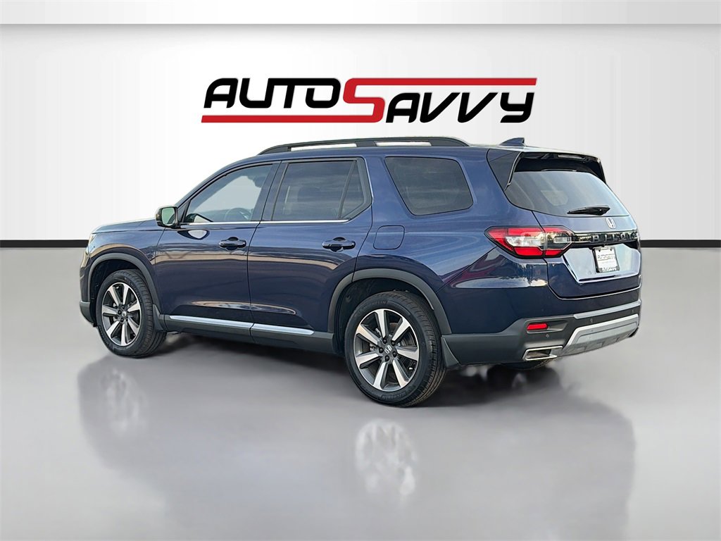 Used 2024 Honda Pilot Touring image 5