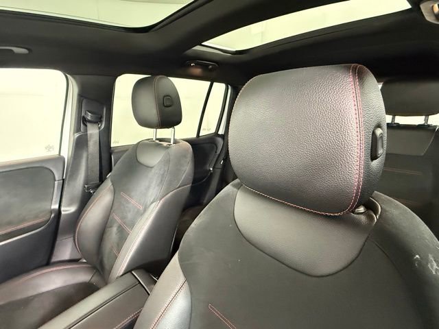 Used 2021 Mercedes-Benz GLB 250 image 9